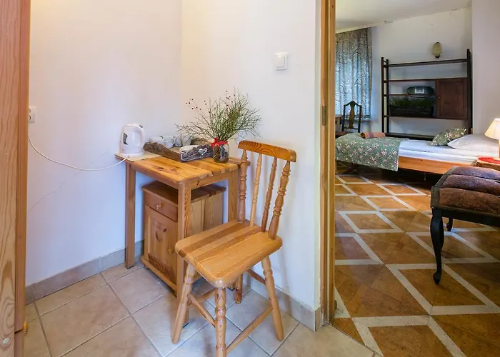 住宿加早餐酒店 Alpina 扎科帕内