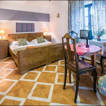 Bed & Breakfast Alpina